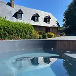 Du Bel Angerville Bain Nordique Pont L'evêque Casa de Férias