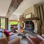 Casa de Férias Du Bel Angerville Bain Nordique Pont L'evêque *