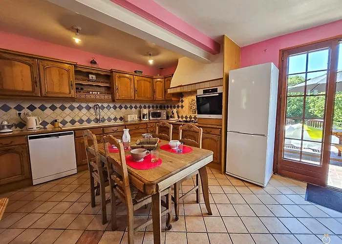 Casa de Férias Du Bel Angerville Bain Nordique Pont L'evêque *